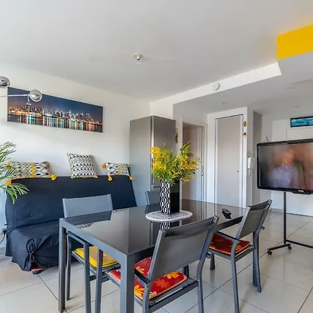 Two Bedroom Maria Apartment Cannes