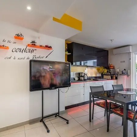 Two Bedroom Maria Apartment Cannes